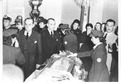 MUJERES - EVA DUARTE