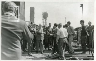 FONDO HUGO ALANIZ - ALBUM 1907 - 13 DE DICIEMBRE - 1964 DIA DEL PETRÓLEO YPF